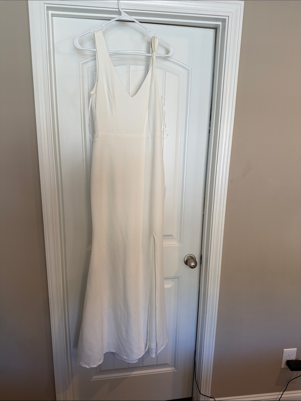 Lulu's Cream V-Neck Maxi Dress